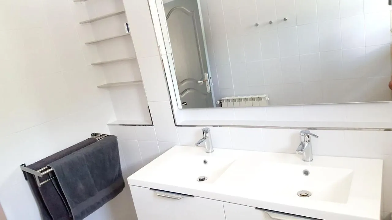 Maison De Charme Avec Piscine Privee A Velleron